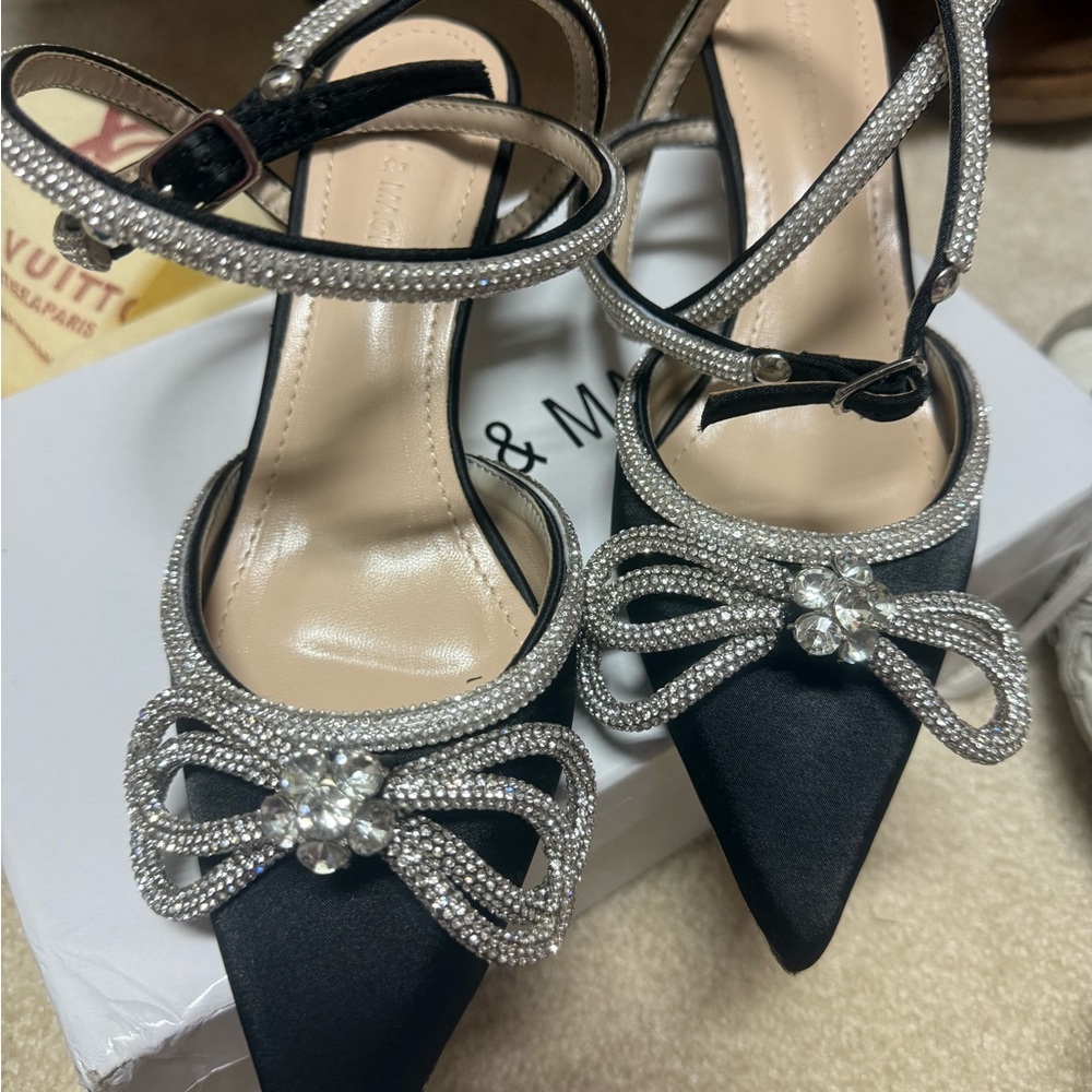 MACH & MACH Black and Silver Glamorous Heels